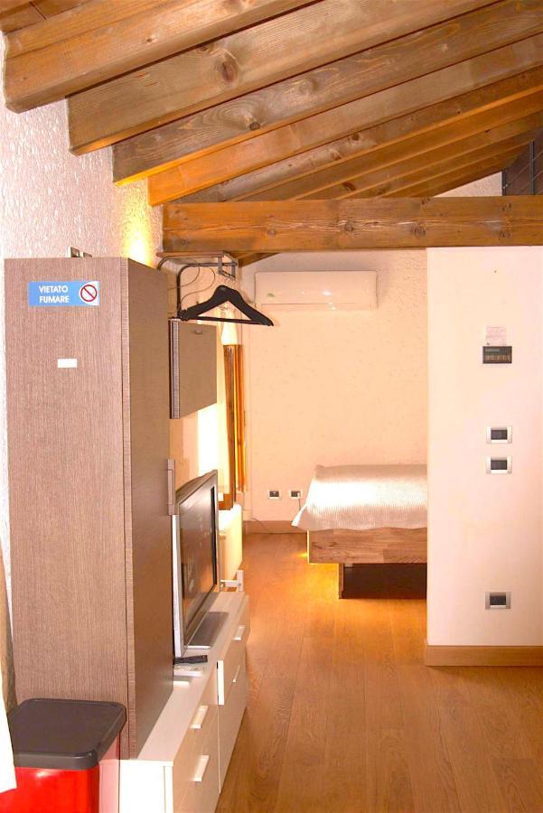 Aly D'Angelo Alla Torre - Immobiliare Azzurra باردولينو المظهر الخارجي الصورة